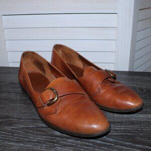 Connie Vintage Buckle Loafer